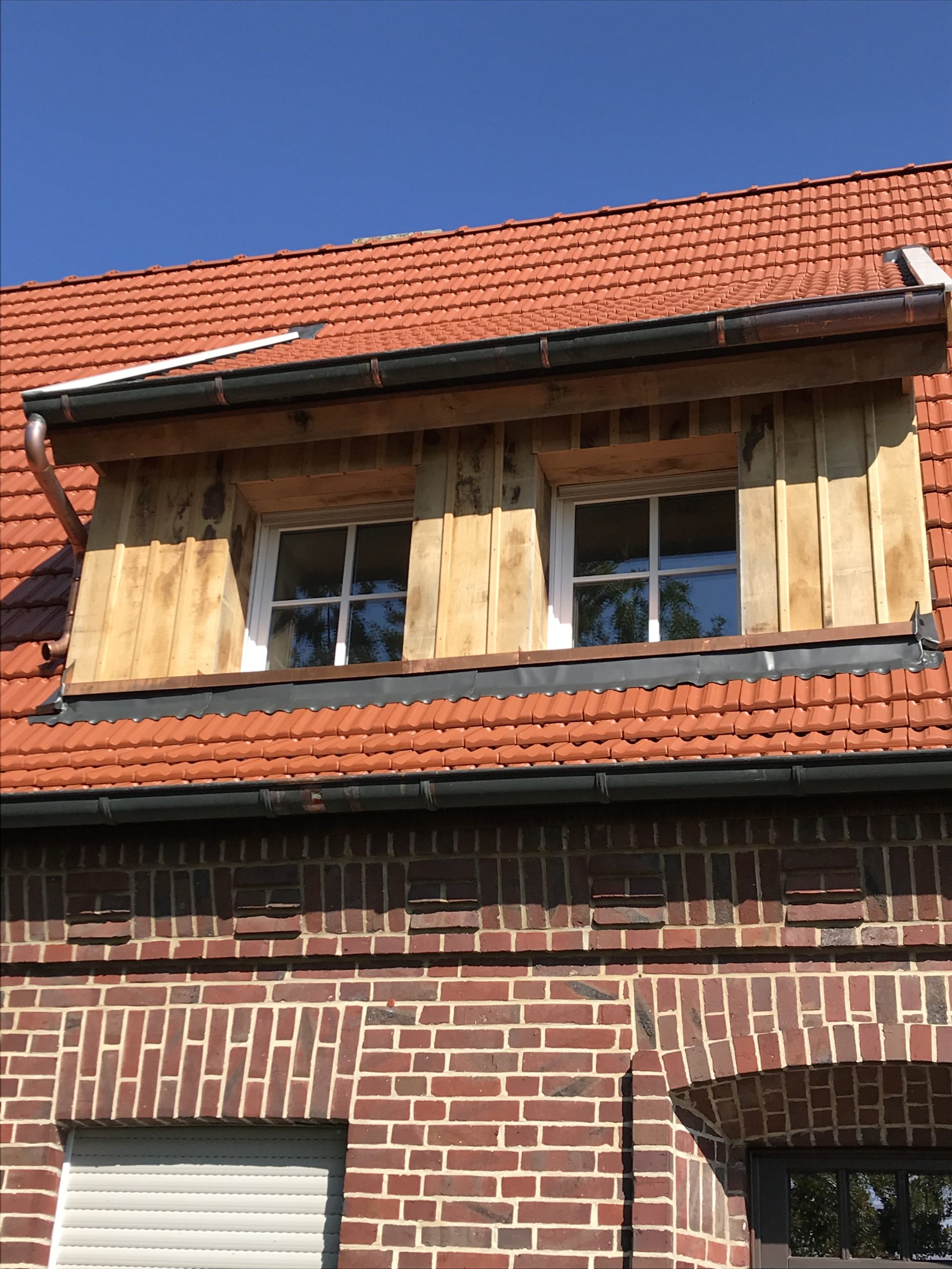 Dachsanierung, Eiche Bodenleistenschalung