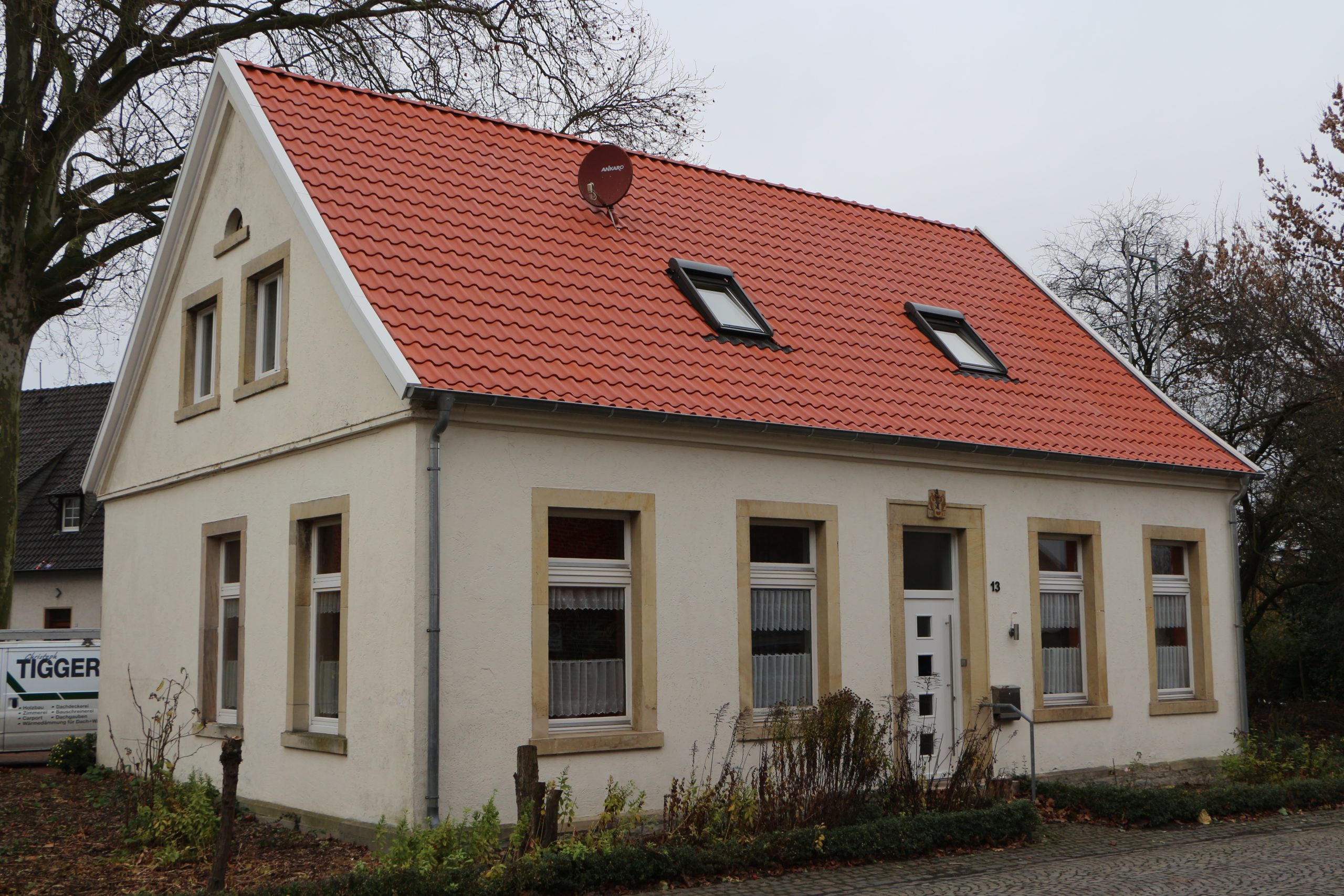 Dachsanierung, Roto Dachflächenfenster Aluminiumverkleidung